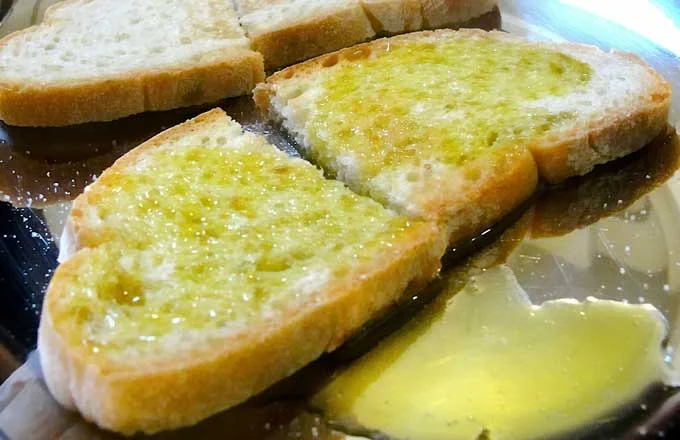 Nelle scuole del salernitano Pane ed Olio al posto delle merendine 1 Pane e Olio nel Salernitano
