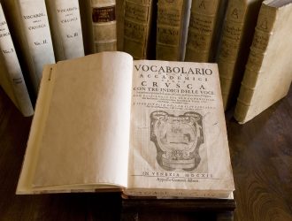 Si scrive Olio Extravergine di Oliva oppure Olio Extra Vergine di Oliva? 2 Vocabolario degli accademici della crusca