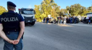 Caro carburante, a San Marco Argentano continua la protesta degli agricoltori 9 caro-gasolio